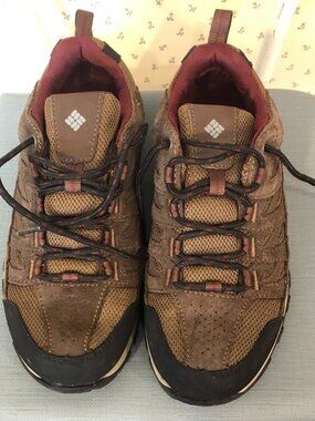 Wmn;s Colombia hiking shoes